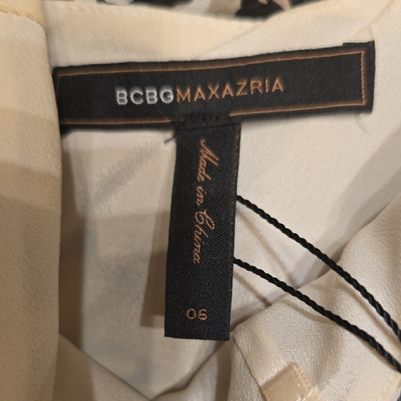 BCBGMaxAzria Silk Black and Cream Maxi Dress with Elegant Design - Picture 2 of 8